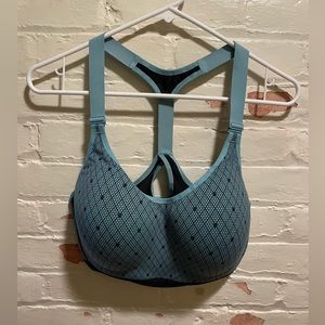 Victoria Secret Sports Bra 36DD